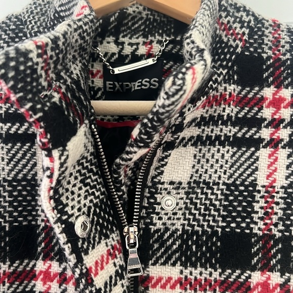 Like new Fall Express coat - Picture 2 of 4